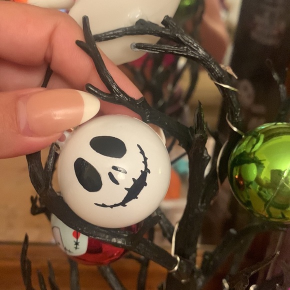 Tim Burton Nightmare Before Christmas Light Up Decorated Tree 12 in NEW - Picture 10 of 11